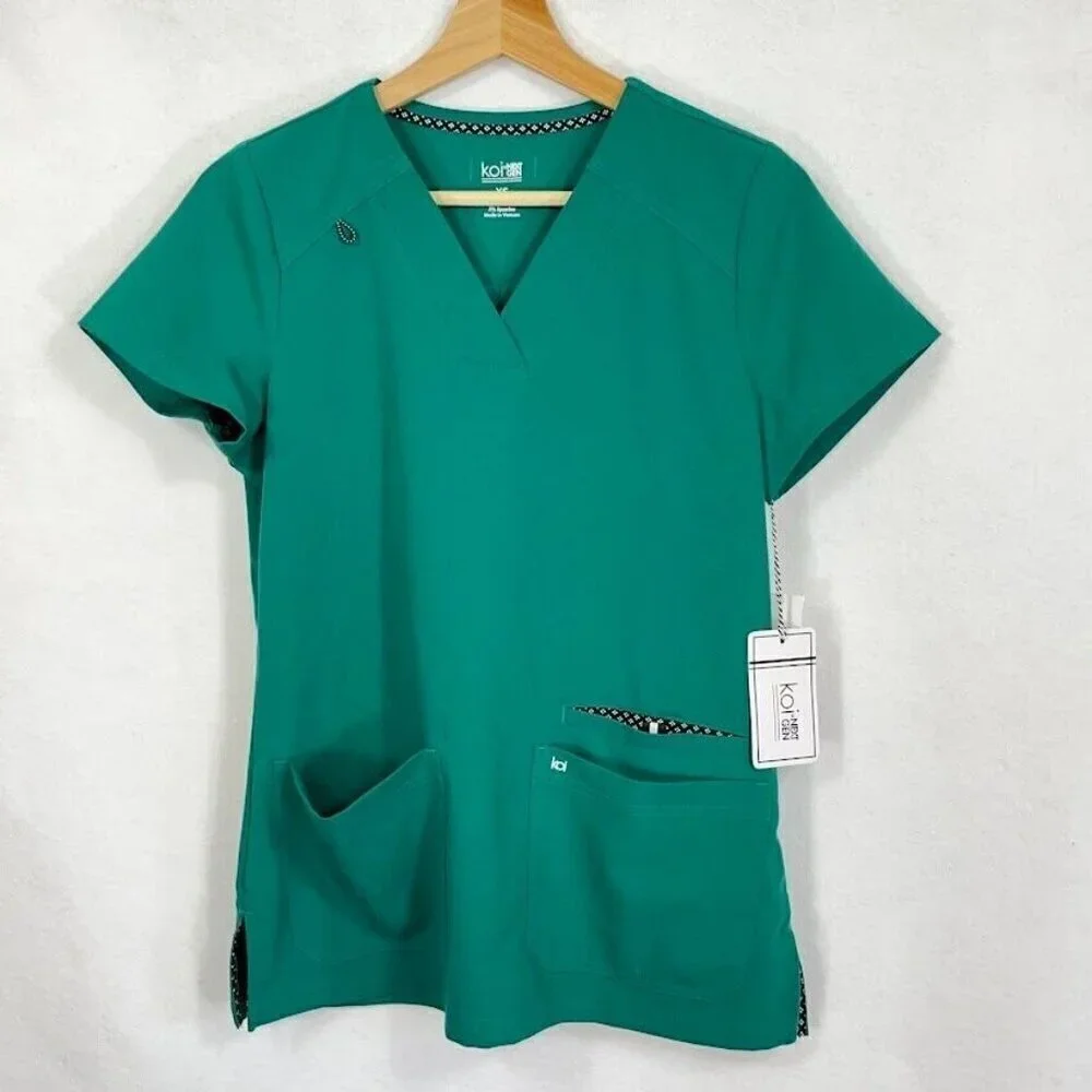 NWT koi Next Gen Hustle and Heart Women's 3-Pocket Stretch Scrub Top XS Green - Picture 4 of 8